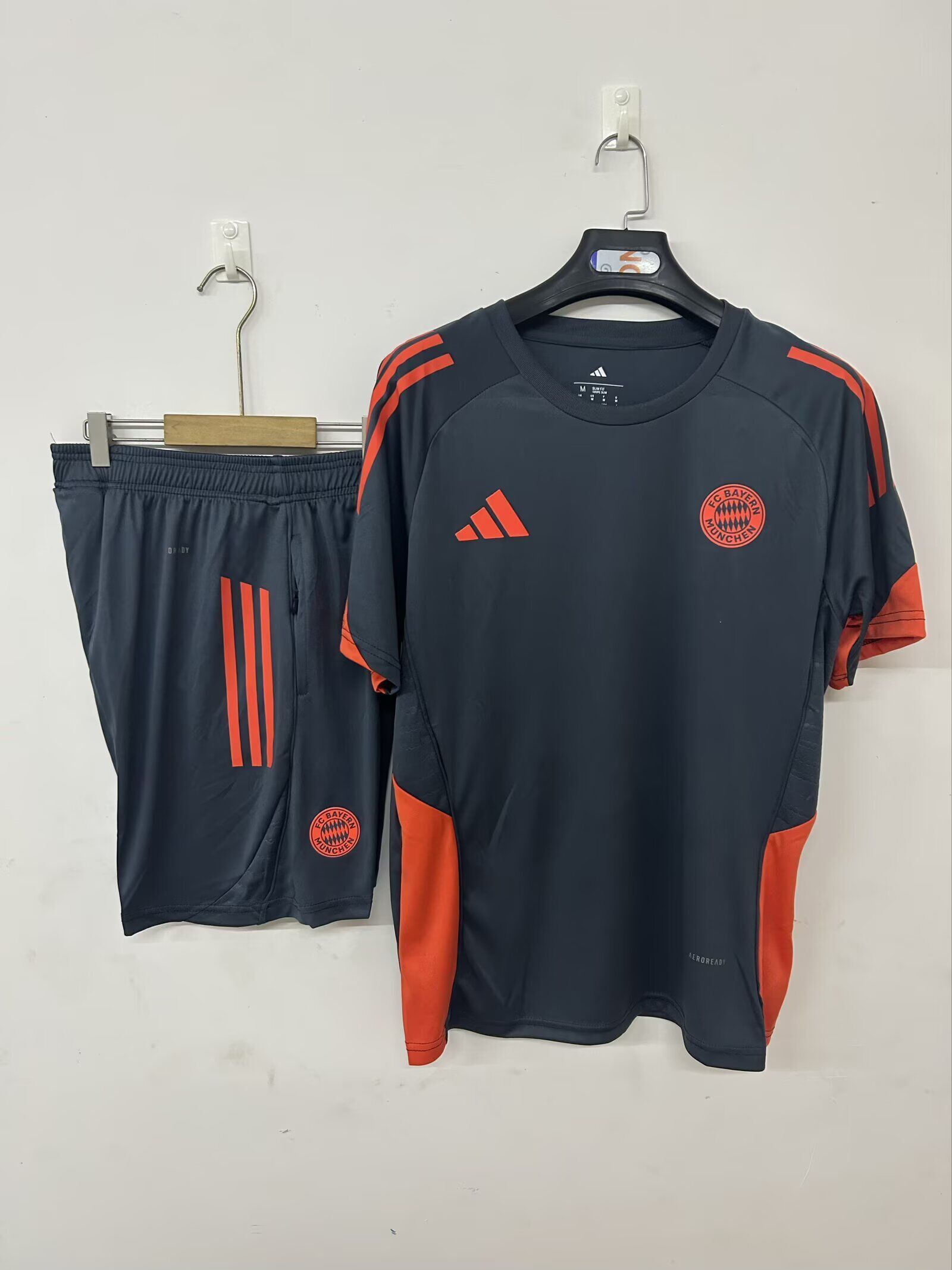 AAA Quality Bayern Munich 25/26 Dark Grey Training Kit Jersey
